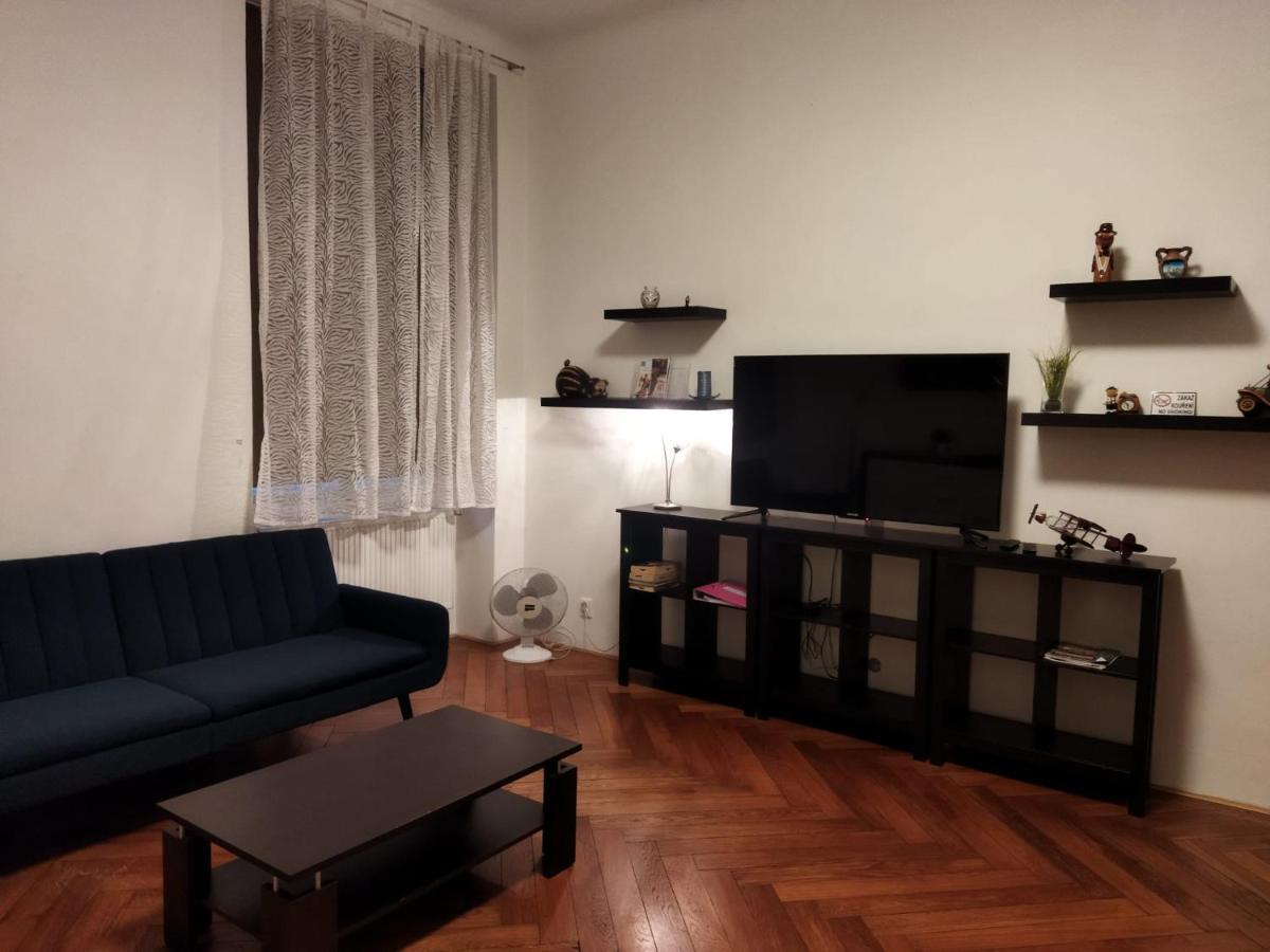 Tiva Downtown Apartments براغ المظهر الخارجي الصورة
