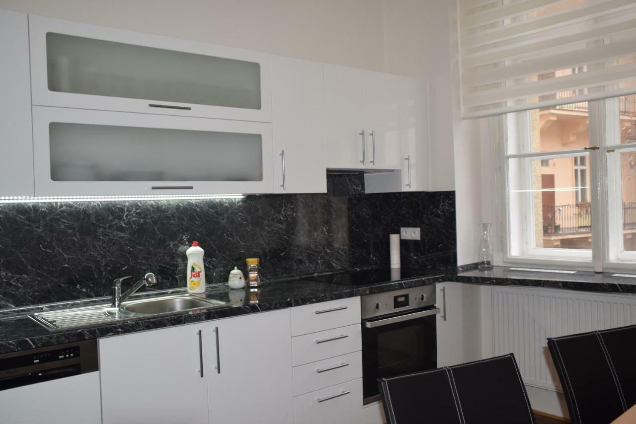 Tiva Downtown Apartments براغ المظهر الخارجي الصورة